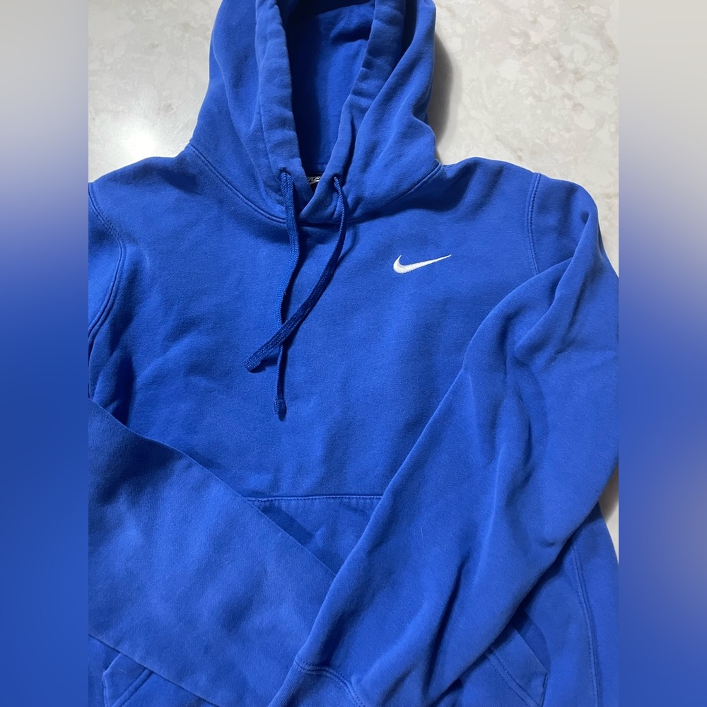 womens nike sweatshirt